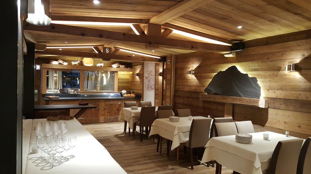 Hotel Le Sporting Morzine Bagian luar foto