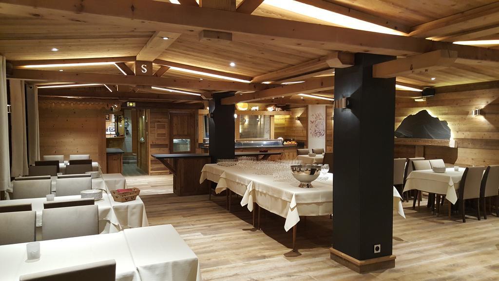Hotel Le Sporting Morzine Bagian luar foto