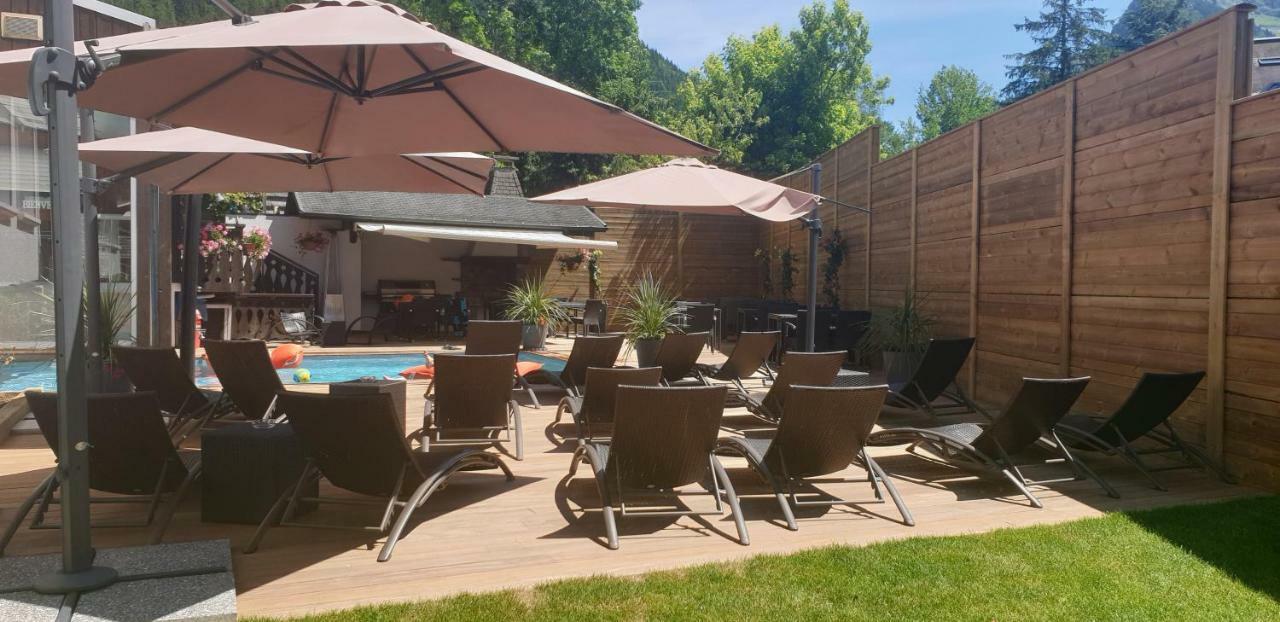 Hotel Le Sporting Morzine Bagian luar foto